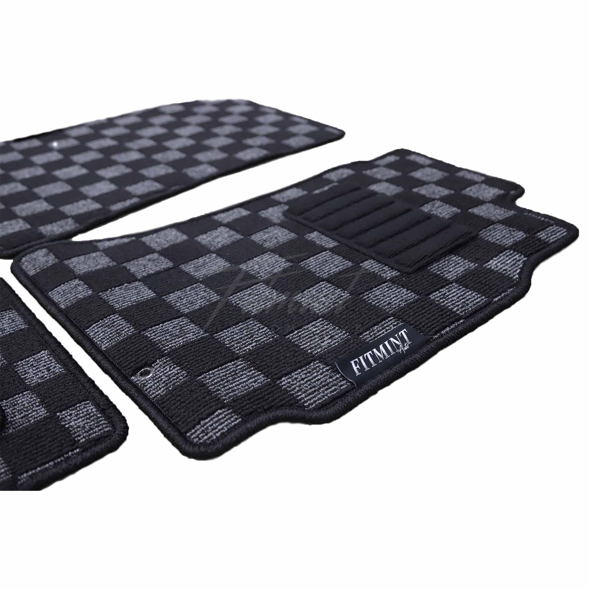 R33-Skyline-JDM-Checker-floor-mat-1