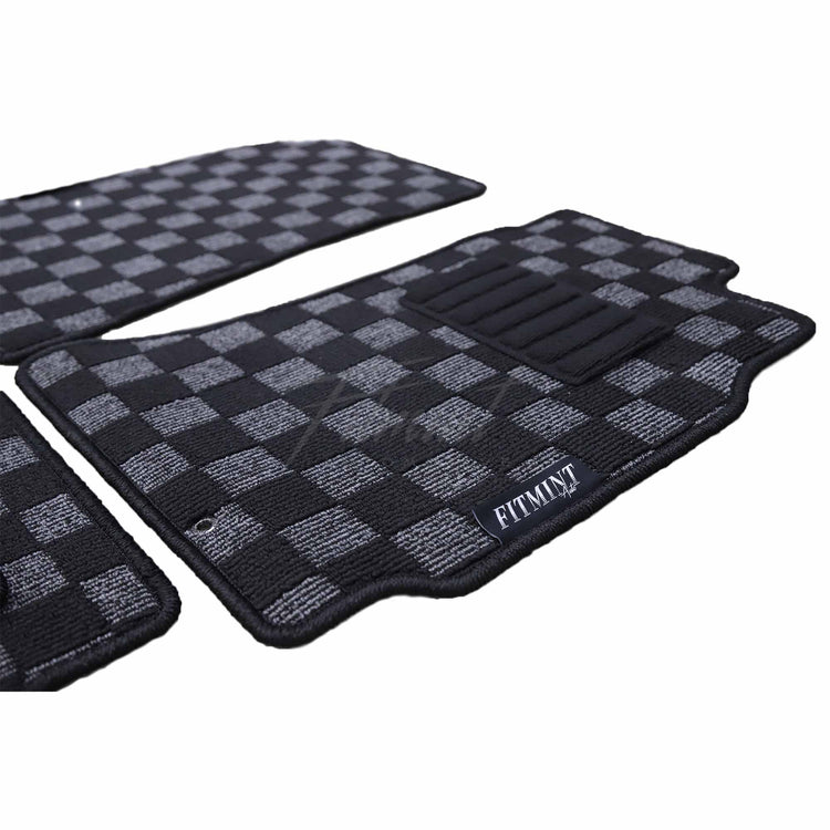 R33-Skyline-JDM-Checker-floor-mat-1