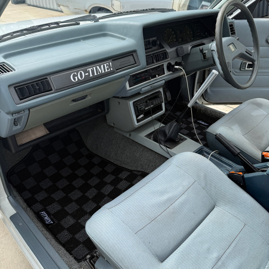 KE70 Corolla Checker Floor Mats!