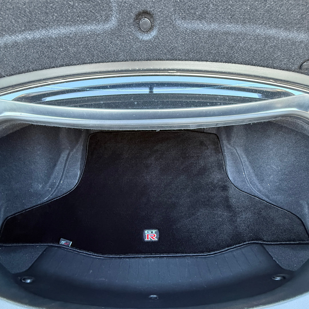 R35 GTR FitMint Boot Mat!