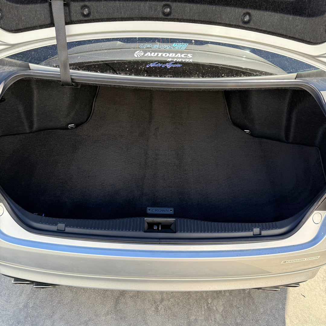 Crown 210 series FitMint Boot Mat! ('12-'18)