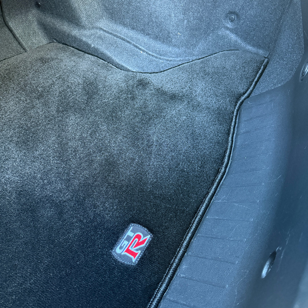 R35 GTR FitMint Boot Mat!