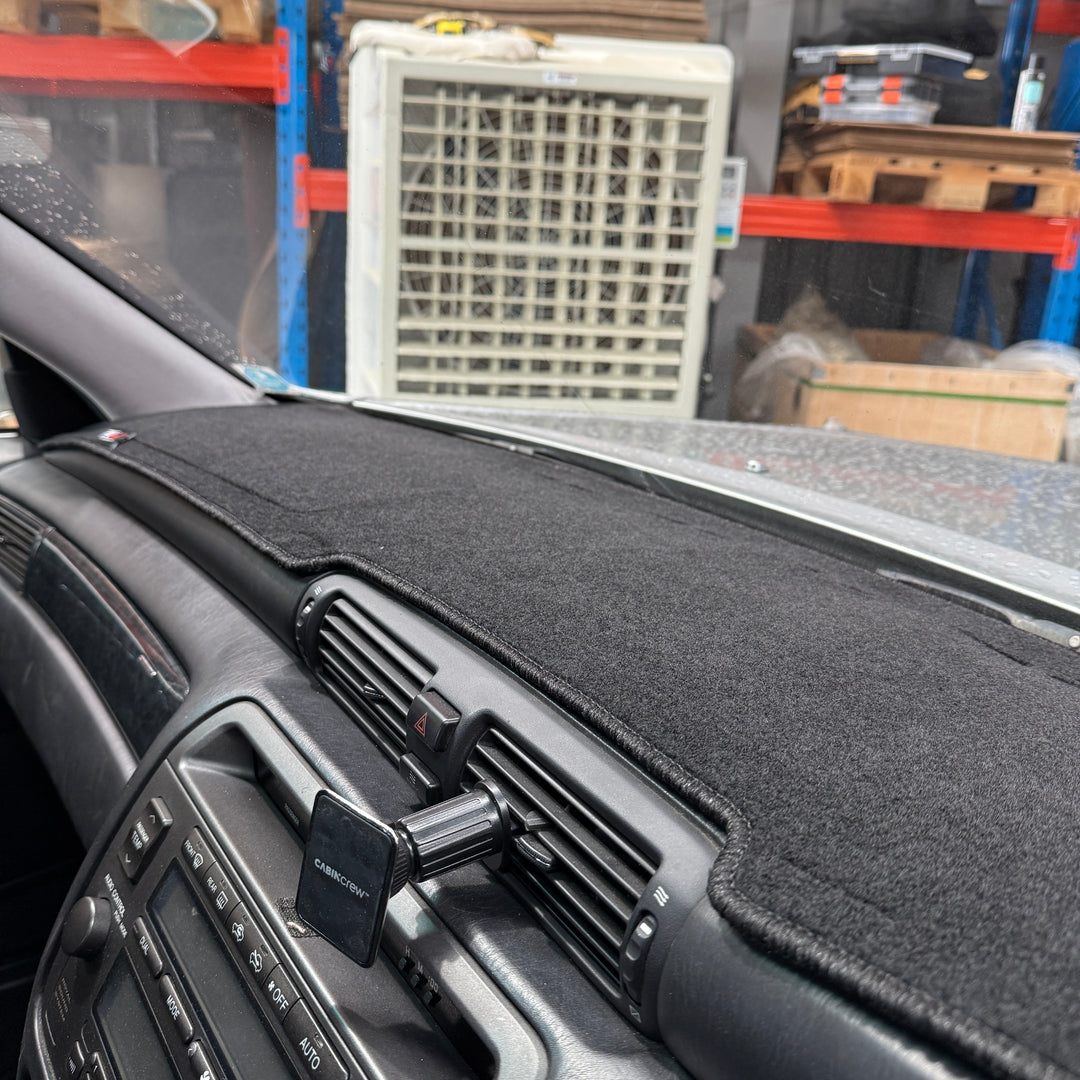 Crown 170 Series Dash Mat! ('99-'02)