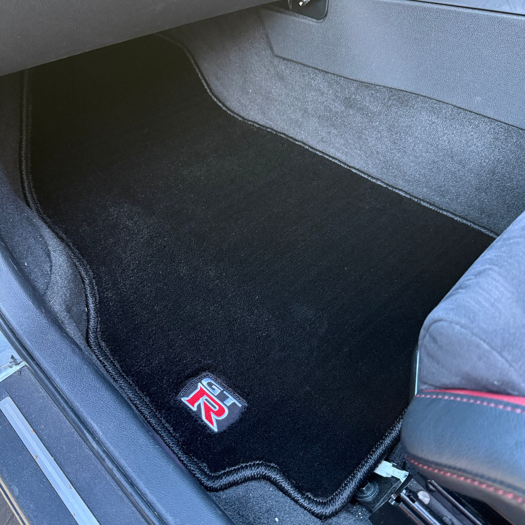 R35 GTR FitMint Floor Mats! (RHD)