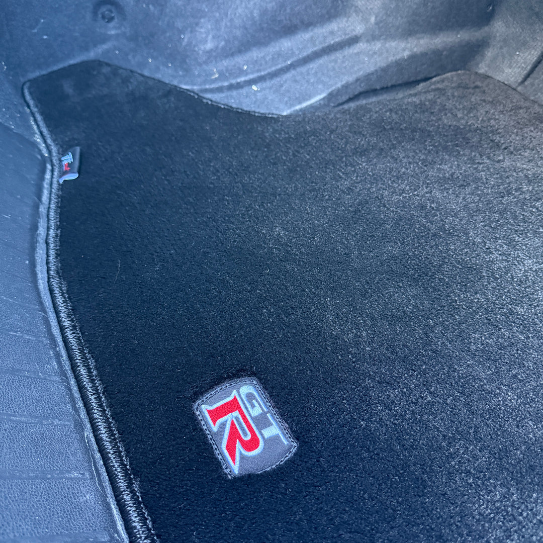 R35 GTR FitMint Boot Mat!