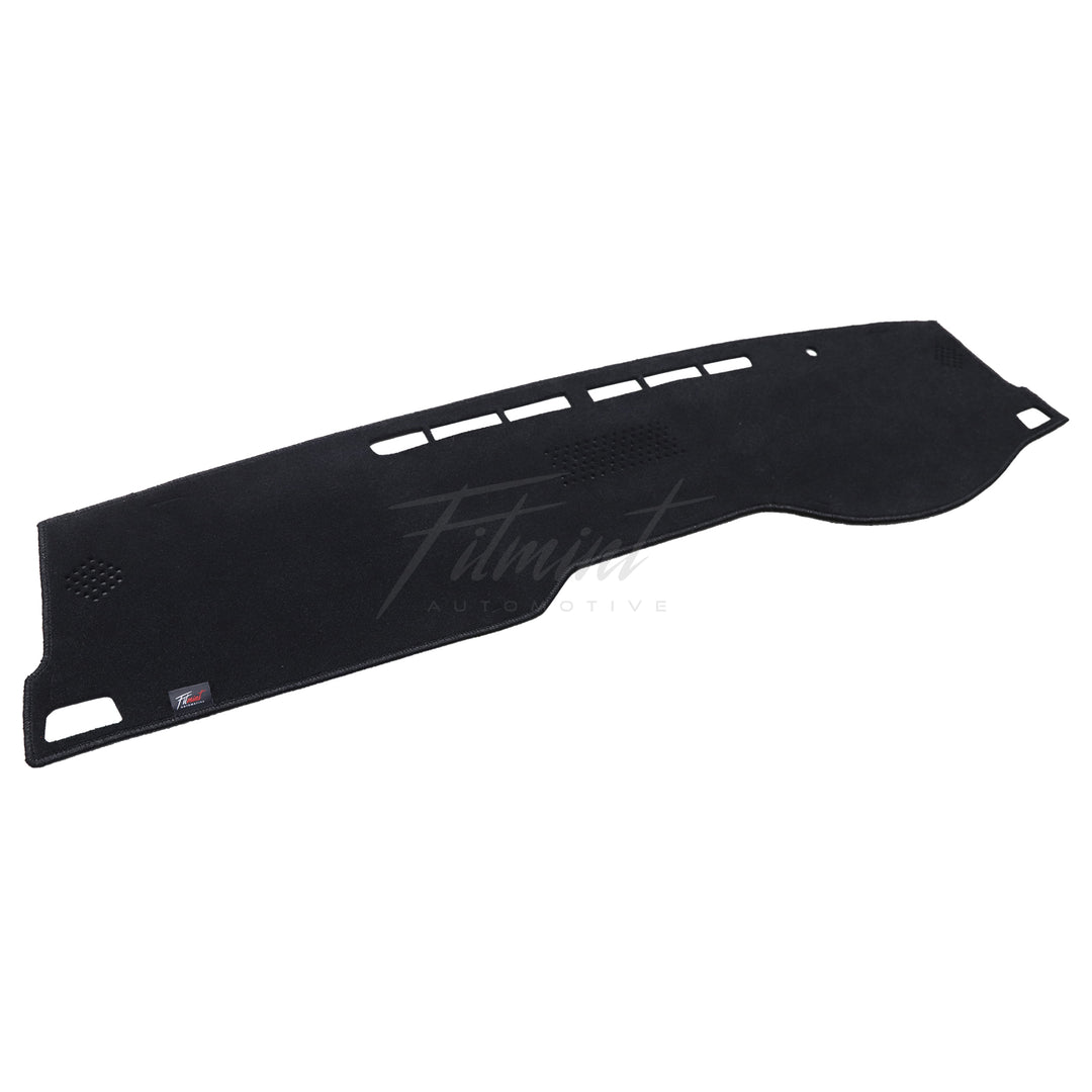 Crown 200 Series Dash Mat! ('08-'11)