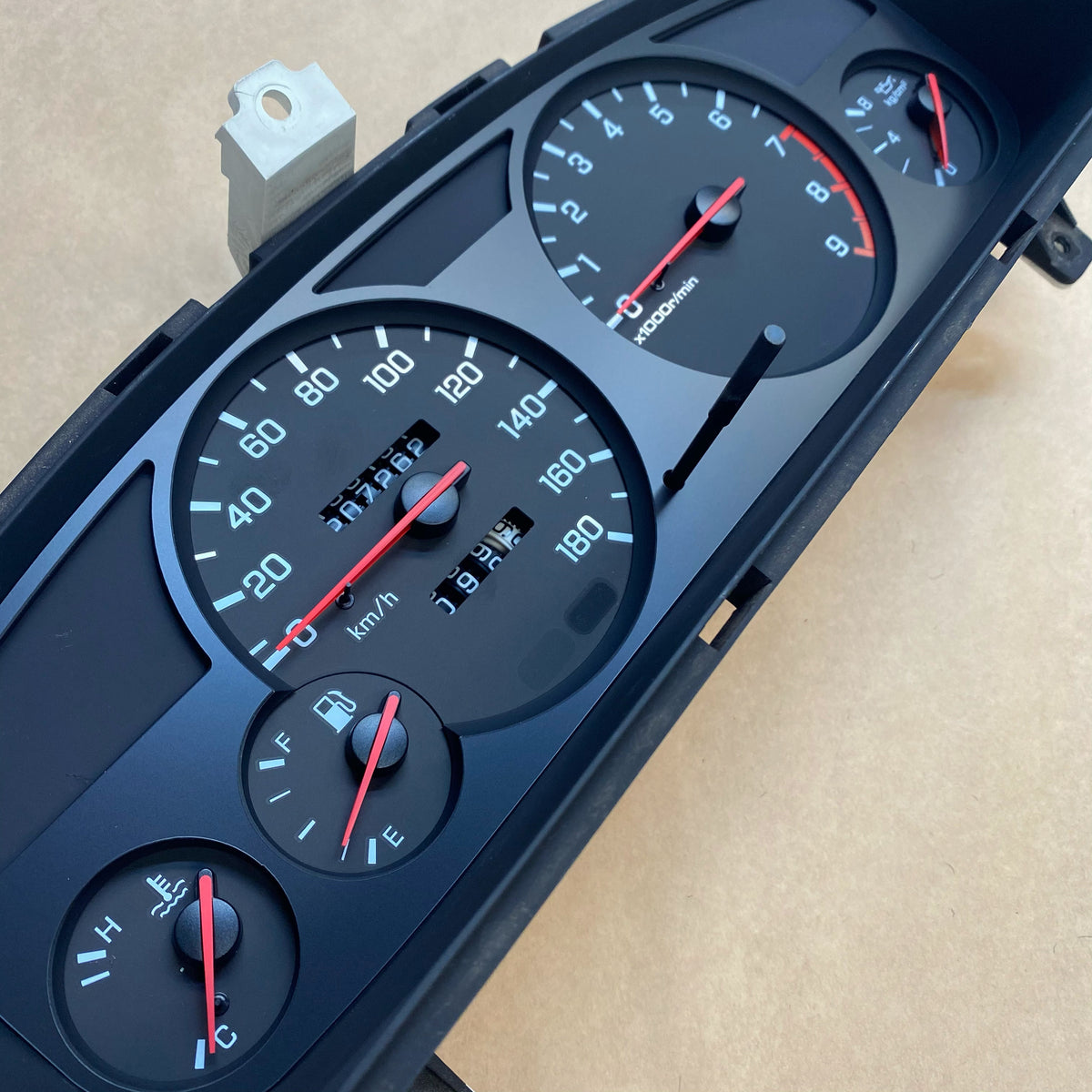 R33 Cluster Facia! – FITMINT Automotive